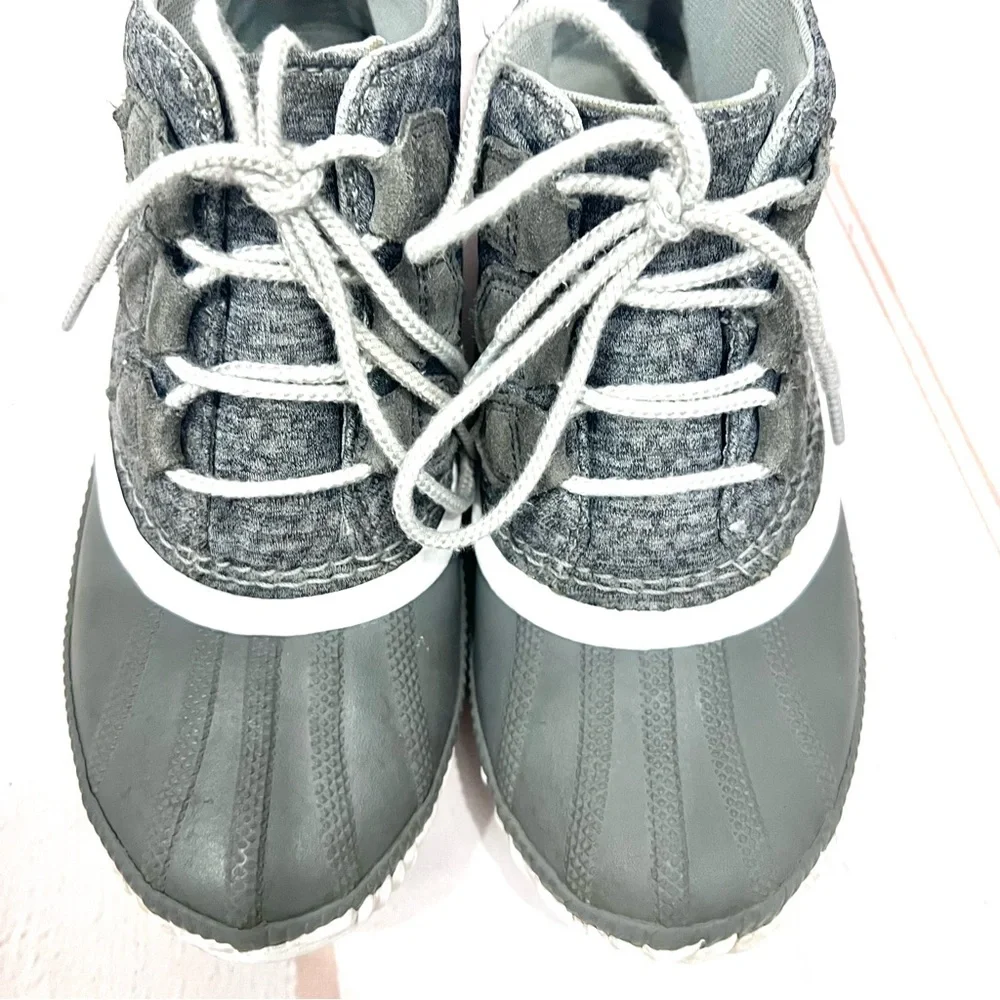 Sorel Out-N-About Plus Grey Knit Waterproof Duck Boots Booties